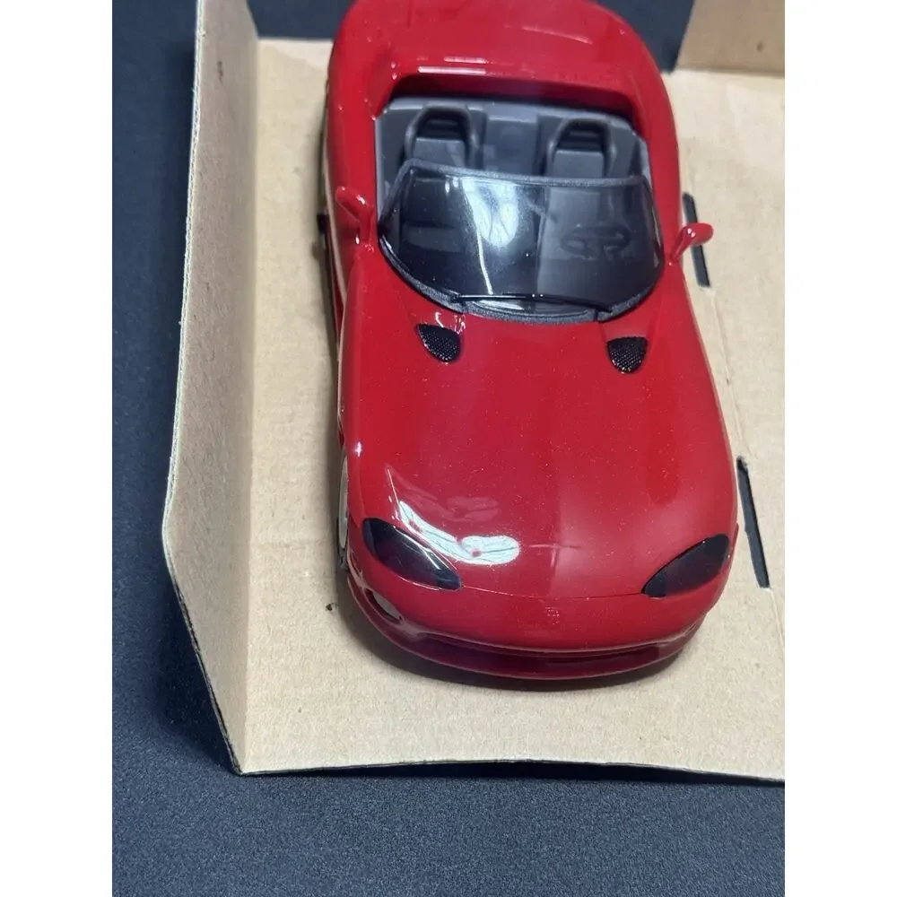Vintage AMT ERTL 1992 Dodge Viper RT/10 Red 1:25 Dealer Promo 6113 Box